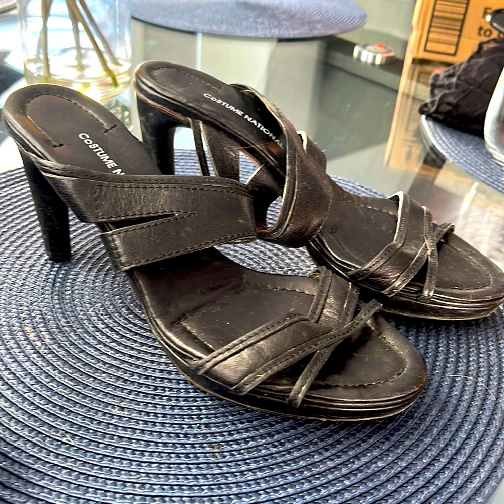 Black sandals